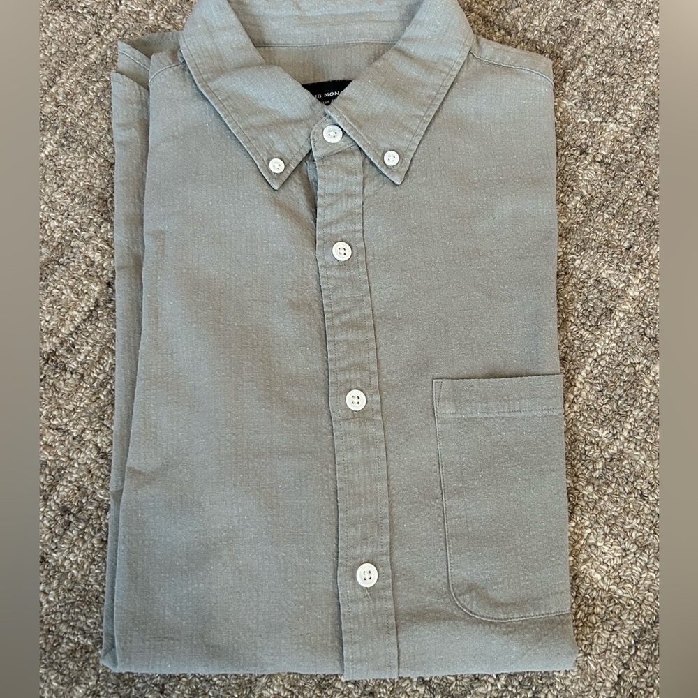 Club Monaco Light Green/Gray Casual Button-Down Shirt Size S - EUC